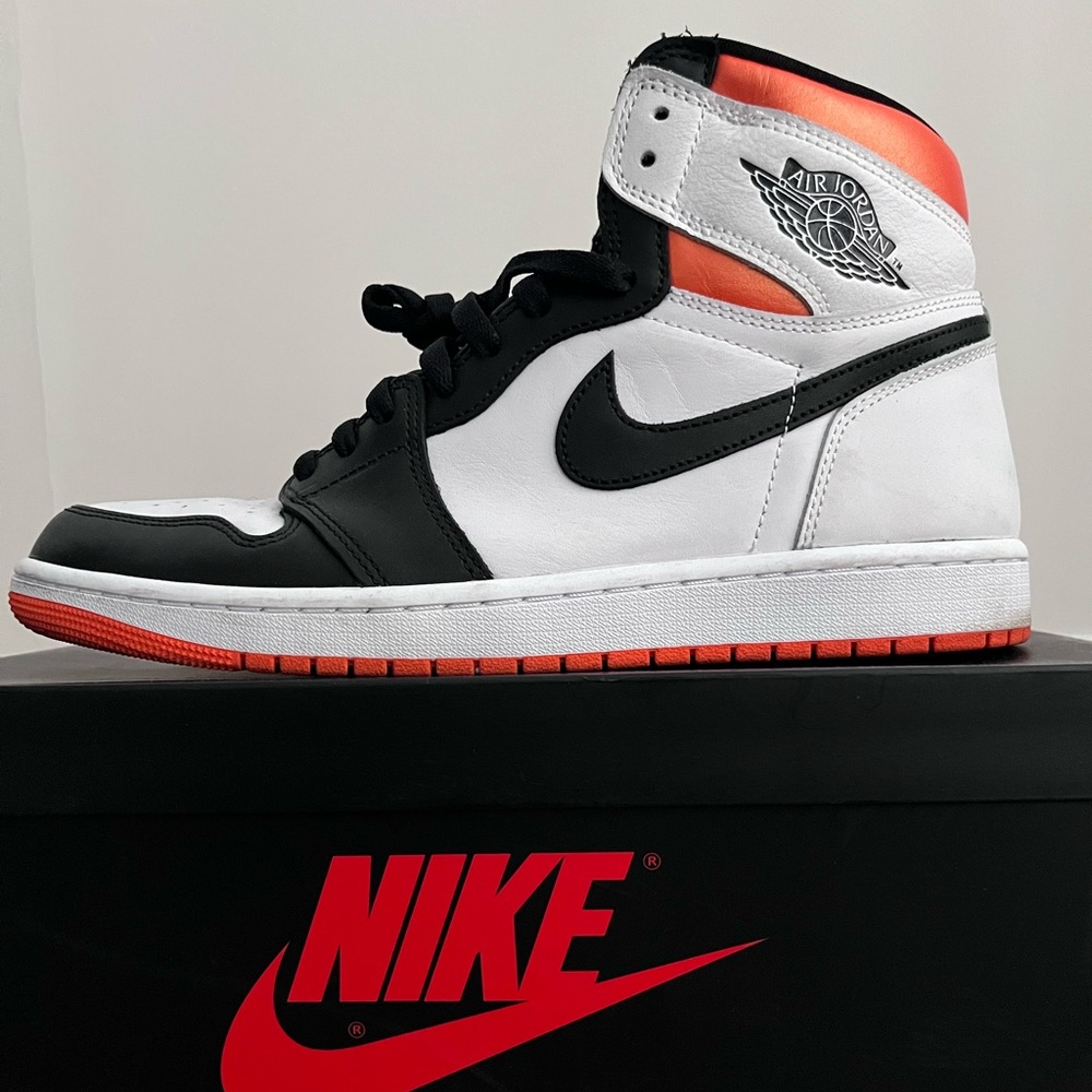 Men’s Air Jordan 1 High OG “Electro Orange”